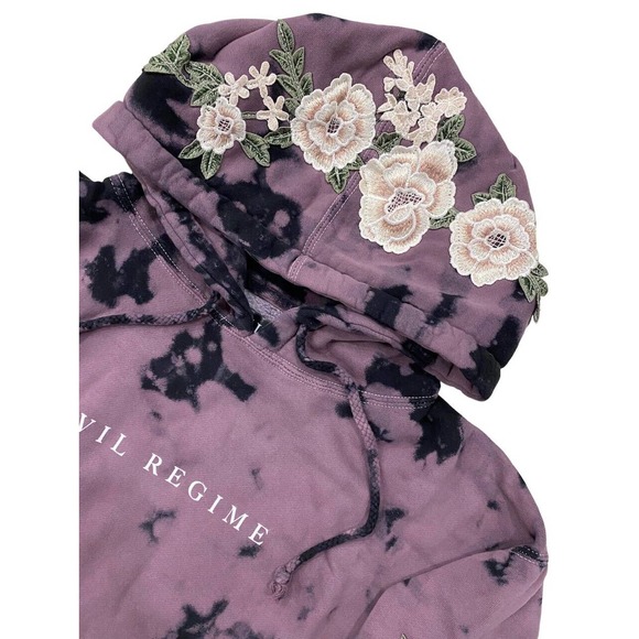 Civil Regime Tops Civil Regime By Darc Sport Womens White Rose Tie